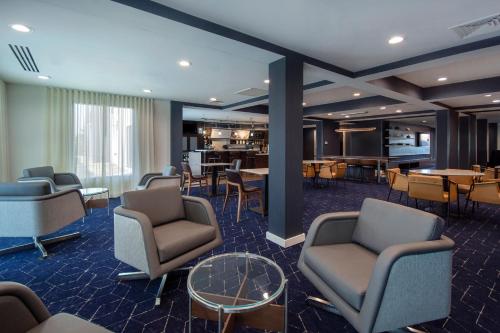 大堂, Courtyard by Marriott Cincinnati Airport in 厄蘭格