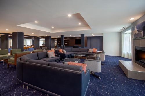大堂, Courtyard by Marriott Cincinnati Airport in 厄蘭格