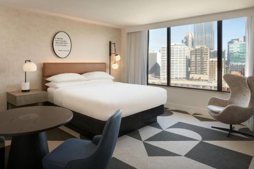 room detail thumbnail 0