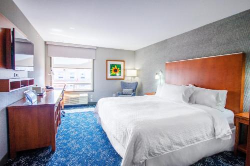 Four Points by Sheraton Saskatoon