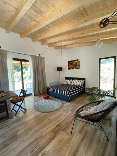 La Marmotta COUNTRY RELAIS sul lago