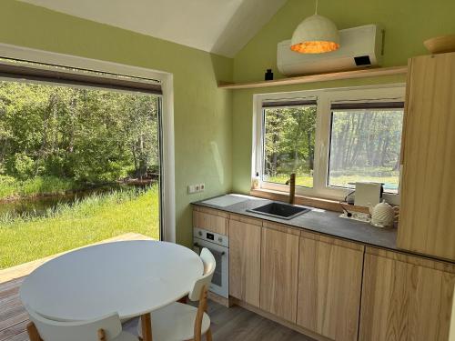 廚房, ALANTOS ŽIRGAI Holiday Villas sauna or hottube additional price (ALANTOS ZIRGAI Holiday Villas sauna or hottube additional price) in 阿蘭托斯