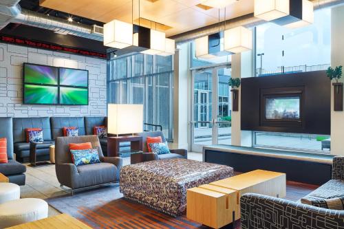 Aloft Frisco