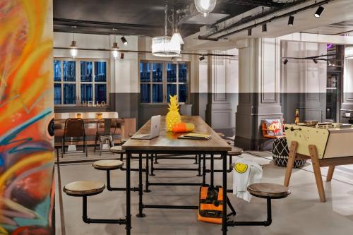 Moxy Lille City - image 8