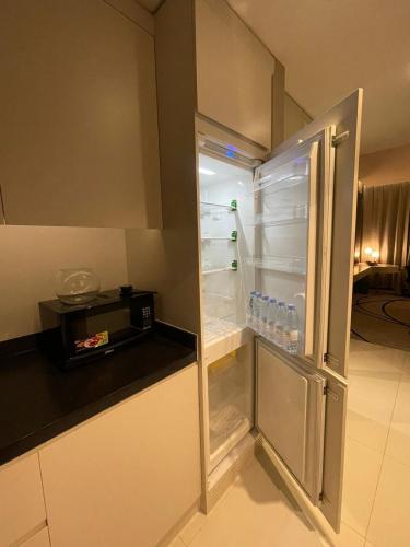 4Leisure Suites DAMAC 에스클루시바 타워 - 주방