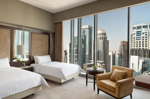 Executive Twin Room, Executive lounge access, Guest room image 3