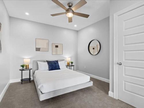 CozySuites Dream 1BR, PPG Paints Arena, Pitts in Pittsburgh, USA