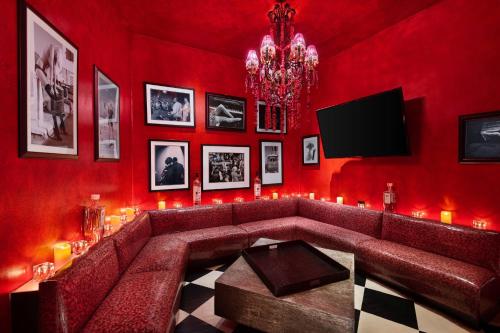 The Saint Hotel New Orleans French Quarter Autograph Collection - image 2