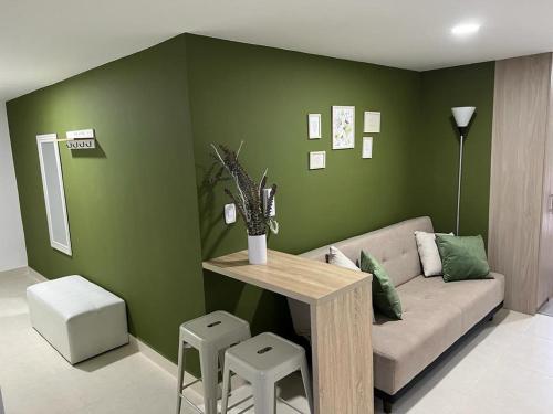 Urban 102, Manizales