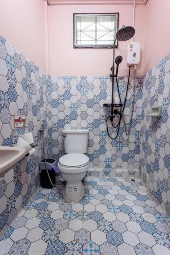 Family Room with Private Bathroom