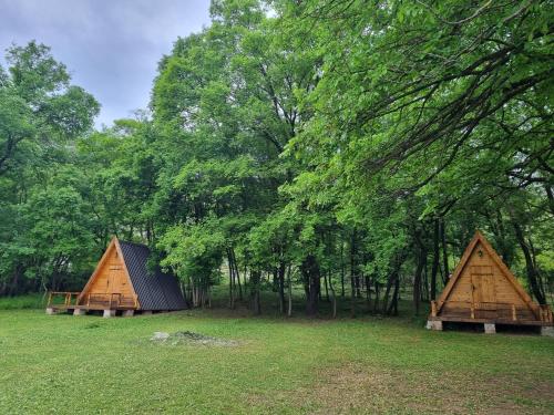 Camp Wolf & Sheep- Nature & Adventure, Podgorica (foto 5)