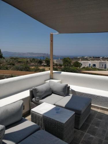 Dream Inn Paros, private pool in Parasporos