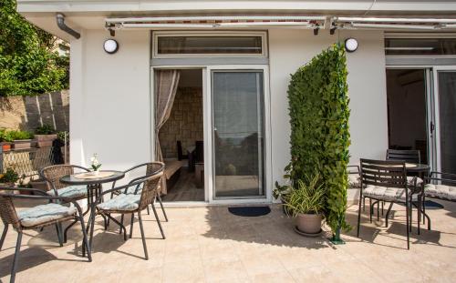 شرفة/ تراس, Apartments Jelena Ulcinj in اولسينج