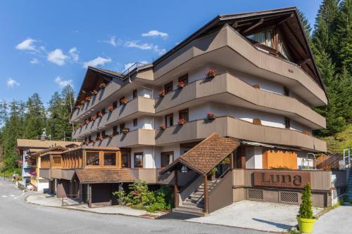 Luna Wellness Hotel in Folgarida