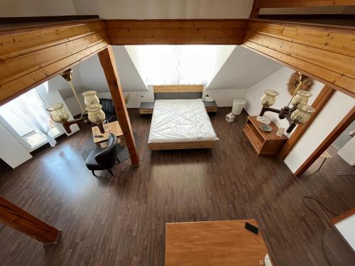 Duplex Quadruple Room