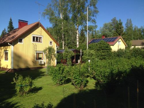 B&B Myllymäki - Idylli omakotitalo lähellä pandakarhuja Ähtärissä - Bed and Breakfast Myllymäki