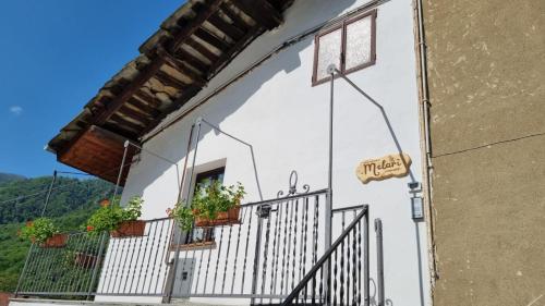 Erkély/terasz, Melarì (Melari) in Roure