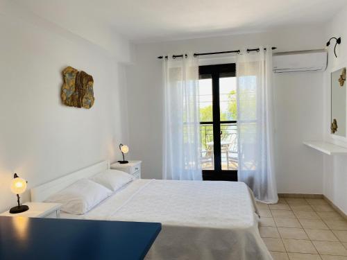 Studio with Sea View