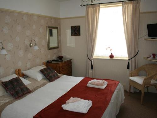 Cromwell House - main image
