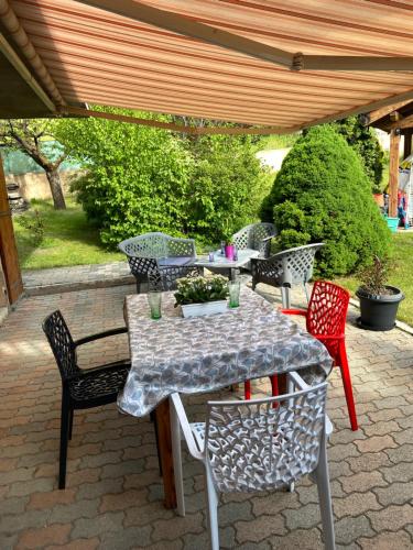 Bel Appartement modernisé avec terrasse.