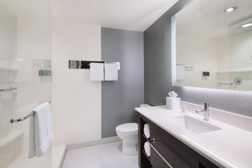 Residence Inn by Marriott Spartanburg Westgate - image 9