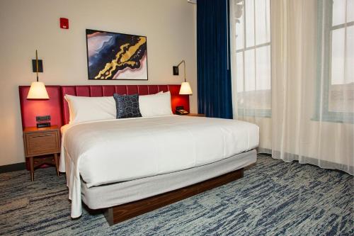 Blu-Tique Hotel - image 12