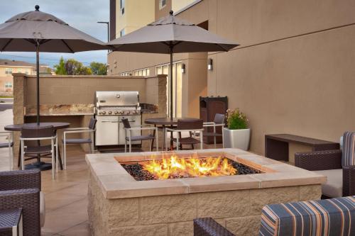 TownePlace Suites by Marriott Clovis - image 10