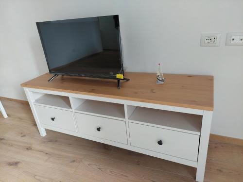 Two-Bedroom Apartment image 3