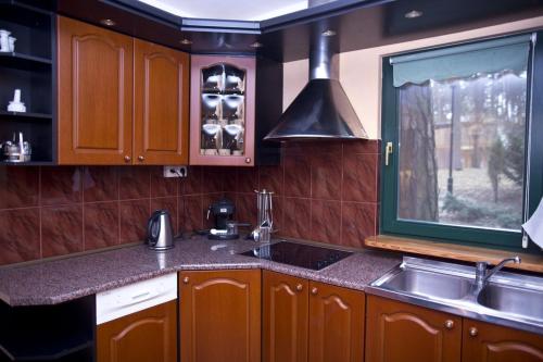3 bedrooms, 5 beds