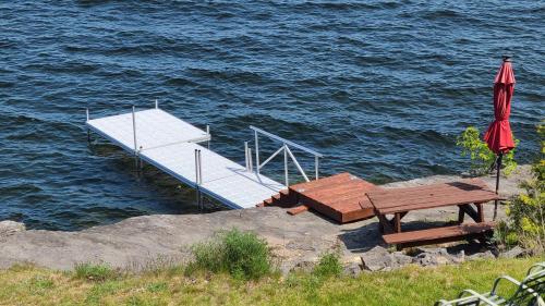 Loza house coastal design unit with lake & mountain views