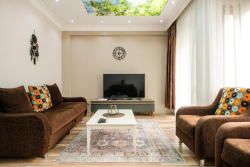 Comfortable and Central Flat Very Close to Taksim