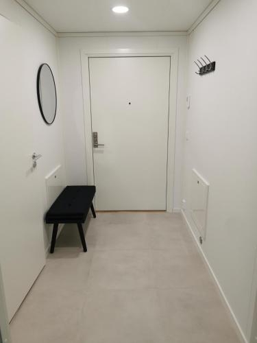 Lofoten Studio Apartment, Vestermyrveien 11 Svolvær in Svolvaer