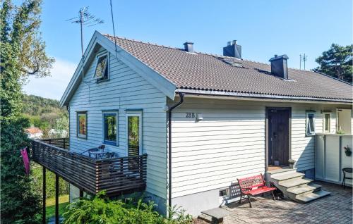 Gorgeous Home In Kristiansand With Kitchen