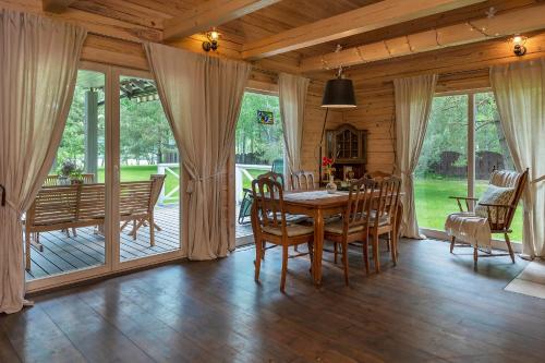 Iekārtas, Vila Shakti in Anyksciai