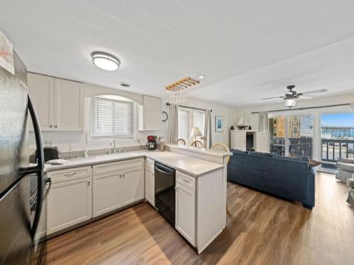 Island North 14C - 2nd row stunner! Relax in comfort after your days in the sun condo thumb 2