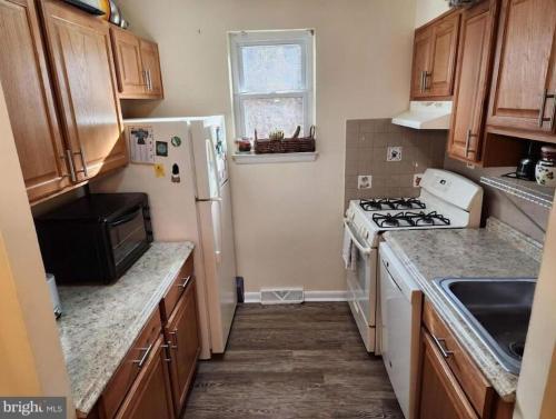 Quiet 2 Bedroom Apartment Condo in the Hampden / Medfield area few minutes to Downtown - Emerald Elite in Baltimore, USA