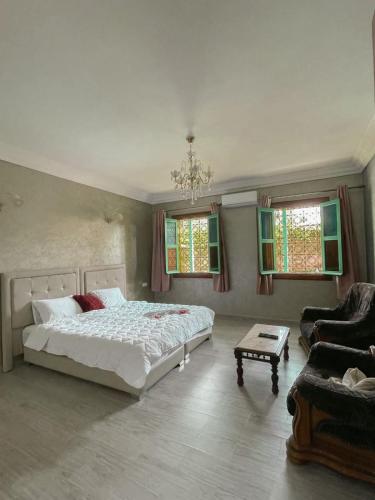 VILLA TAZARZIT