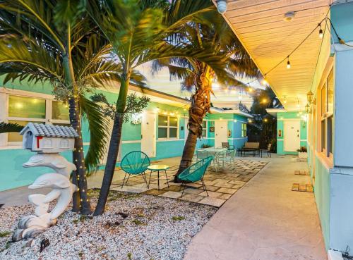 Hollywood Beach StudioBath w Free Parking 1