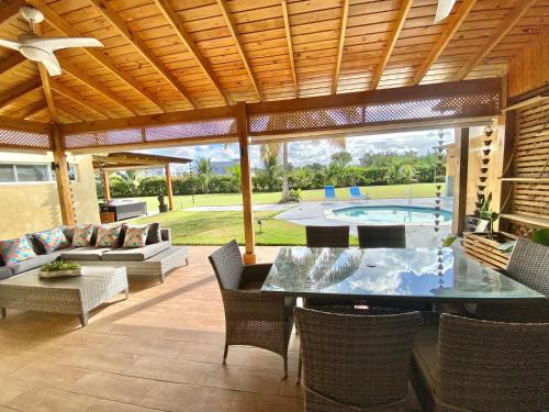 Bright Gorgeous Fully Equipped Villa W- Pool