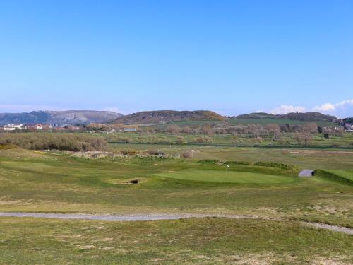 Bryn Tirion - Penrhynside