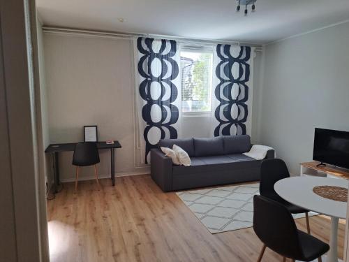 ห้องส่วนกลางสำหรับนั่งเล่น/ดูทีวี, Huoneisto Neristan Kokkola in คอกโกลา