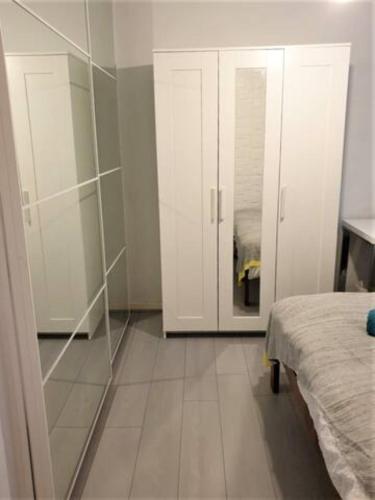 Dana-Private Room in a Shared House-Close to City & ANU-2 in Dickson