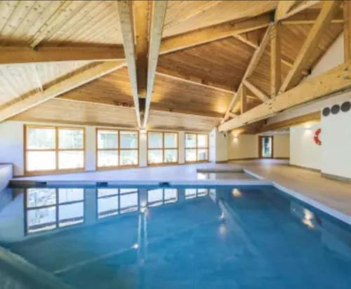 Appart 8 personnes piscine sauna pied des pistes Superdévoluy