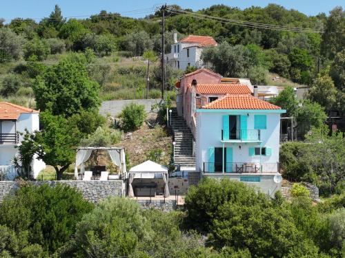 Iordanis house- Traditional House in old Alonnisos - Location saisonnière - vieille ville d'Alonissos