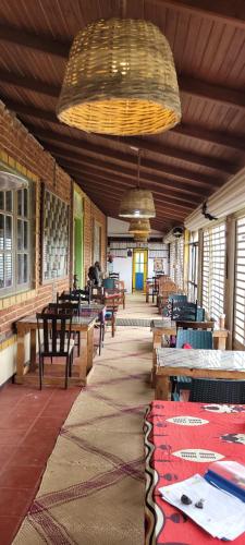 SHADOW MASK BUNGALOW in Nuwara Eliya