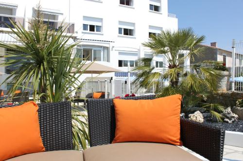 Face aux Flots – St. Pierre d'Oleron, PA