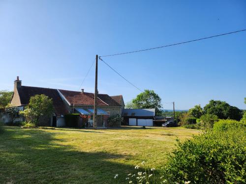Le Clos Loret in Saint-Germain-du-Corbeis