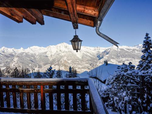 Chalet mit Saunabereich - CH 383.014 - image 12