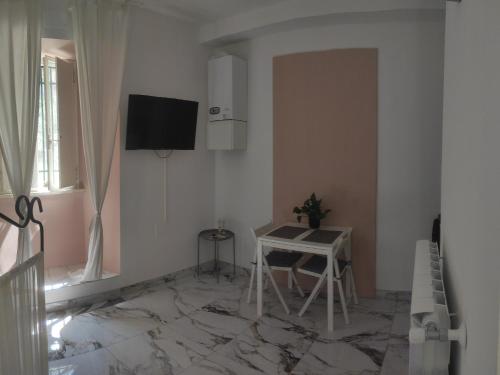 TIBERIVS Home, Řím (fotografie 8)