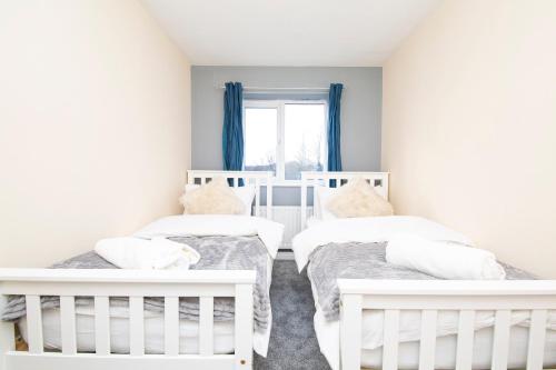 Durham 2-Bed Apartment, Durham (photo 4)